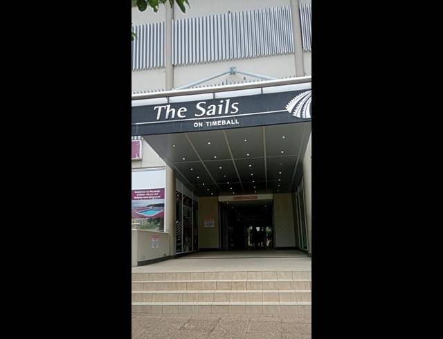 3 BEDROOM APARTMENT FOR SALE IN POINT WATERFRONT